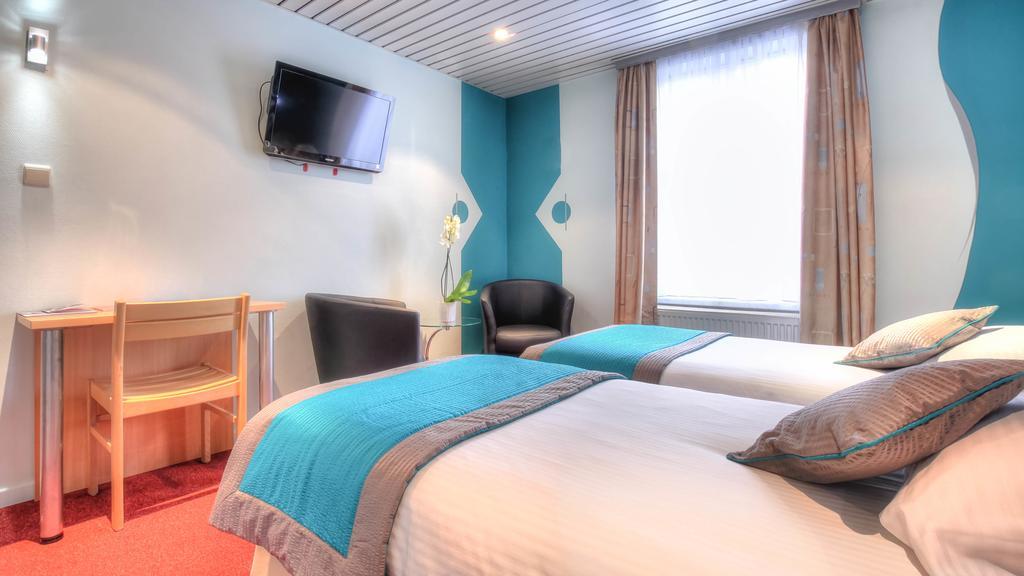 Hotel Le Terminus Mons Pokoj fotografie