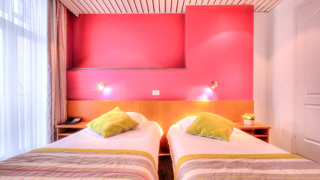 Hotel Le Terminus Mons Pokoj fotografie